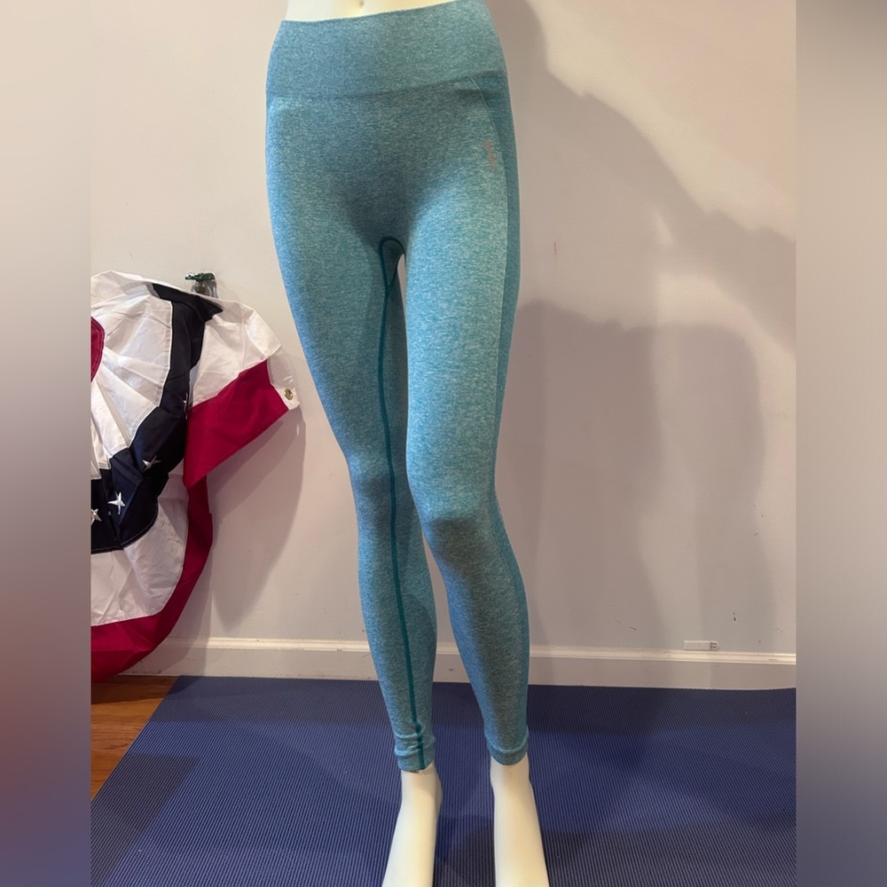 Teal blue leggings very gently used high waist